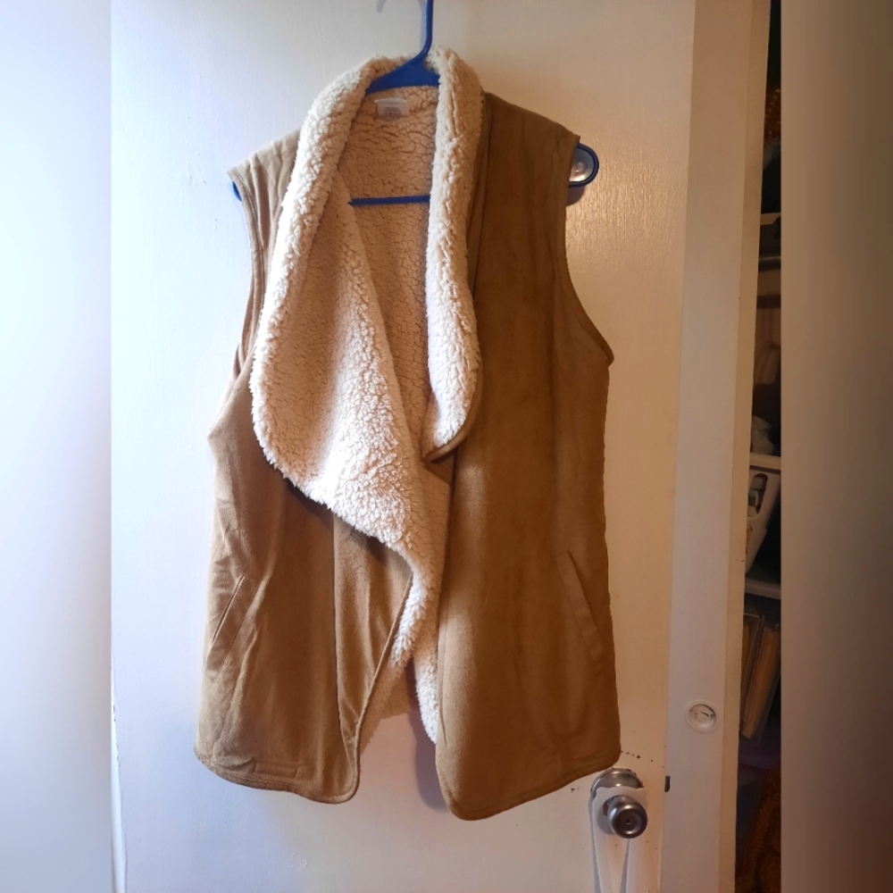 Reversible Sherpa Vest